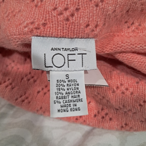 ANN Taylor LOFT Wool /Cashmere/Angora Off-shoulder  Sweater S - Picture 6 of 10